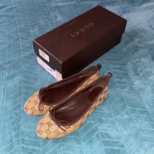 Gucci Flats